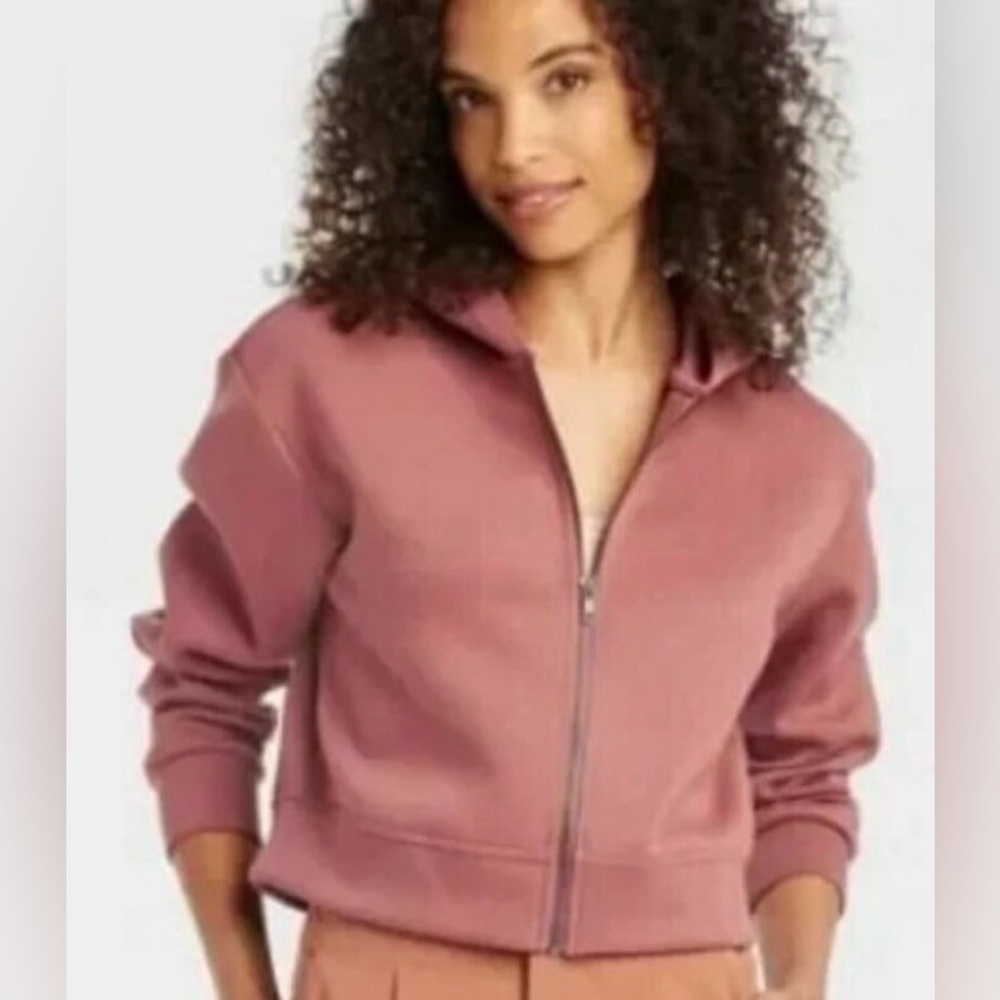 NWOT A New Day Cropped Hoodie, Size Medium.